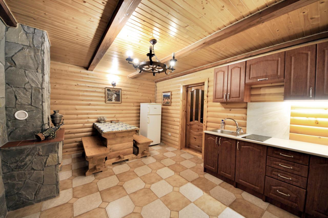 Котедж Ватра Skhidnytsia Ngoại thất bức ảnh